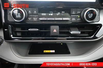 2023 Toyota Highlander Hybrid XLE