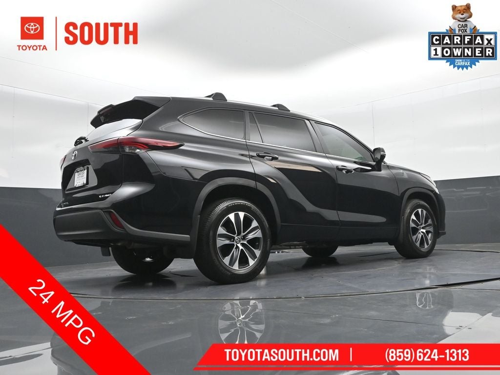 2024 Toyota Highlander XLE