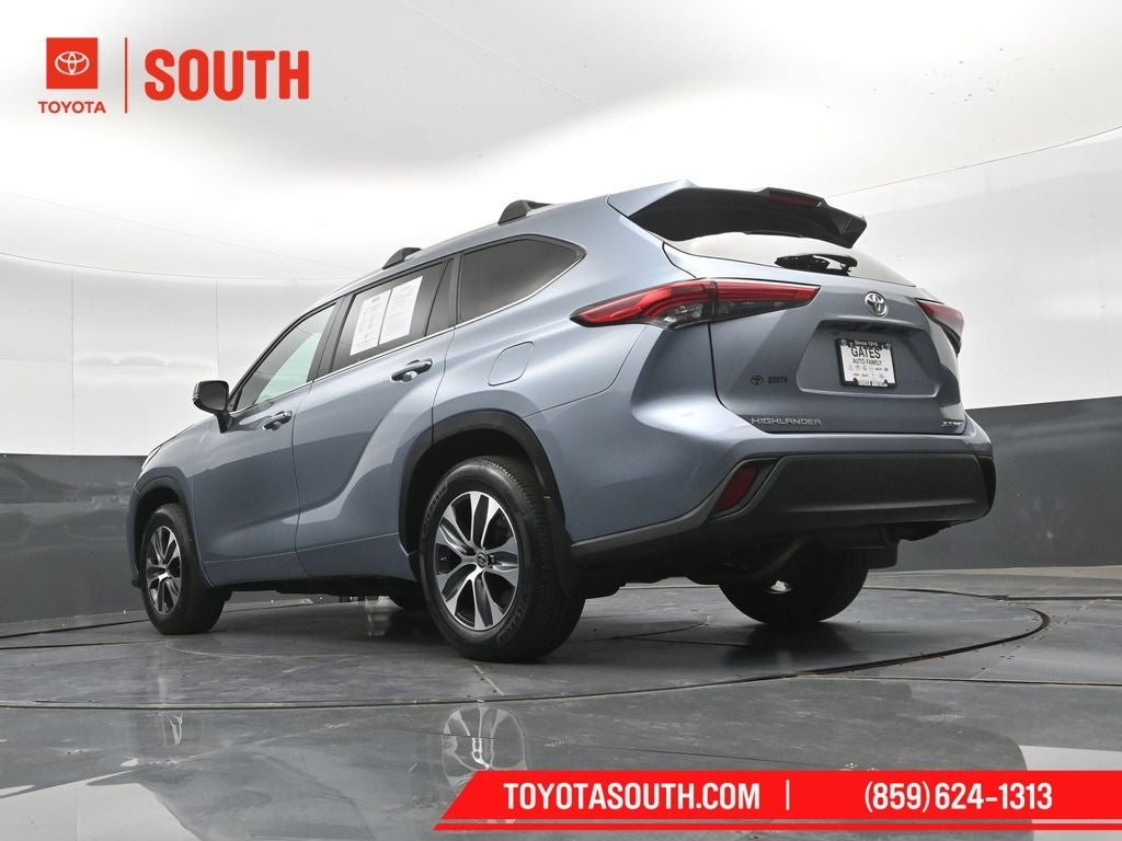 2023 Toyota Highlander XLE