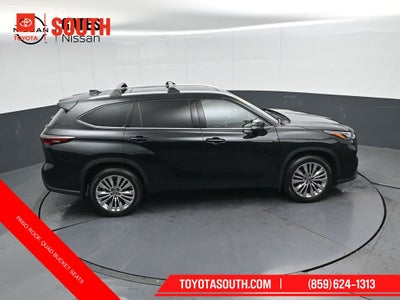 2024 Toyota Highlander Platinum