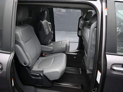 2023 Toyota Sienna XLE 7 Passenger