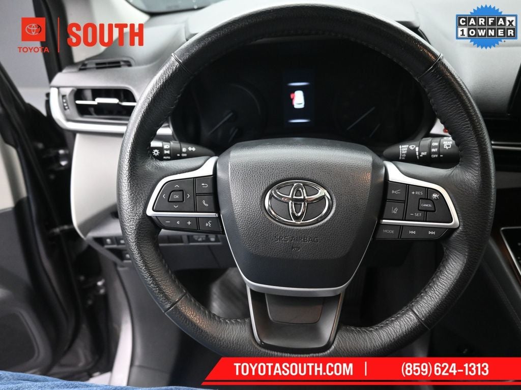 2023 Toyota Sienna XLE 7 Passenger