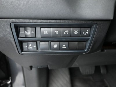 2025 Toyota Tundra Hybrid Platinum