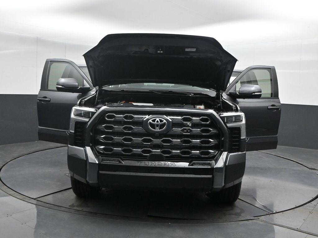 2025 Toyota Tundra Hybrid Platinum