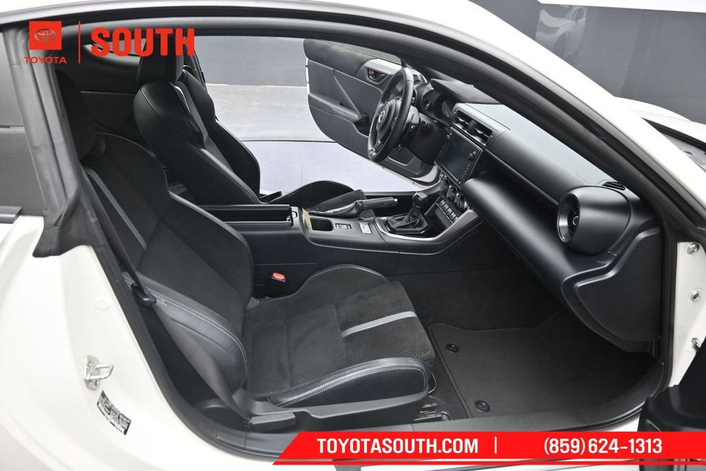 2023 Toyota GR86 Premium