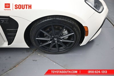 2023 Toyota GR86 Premium