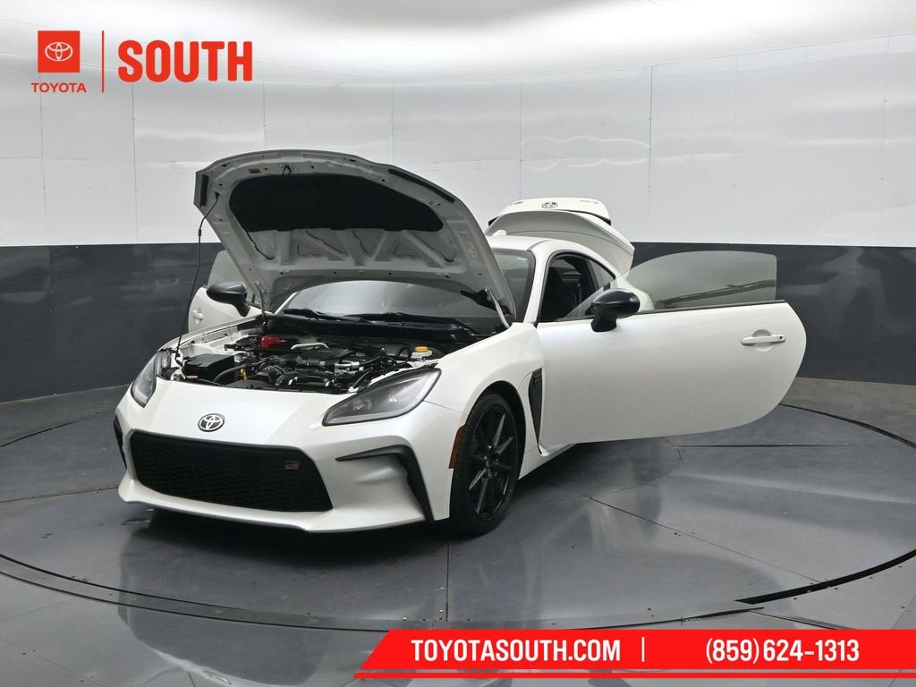 2023 Toyota GR86 Premium