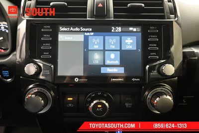 2022 Toyota 4Runner TRD Off-Road