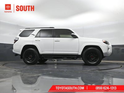 2022 Toyota 4Runner TRD Off-Road
