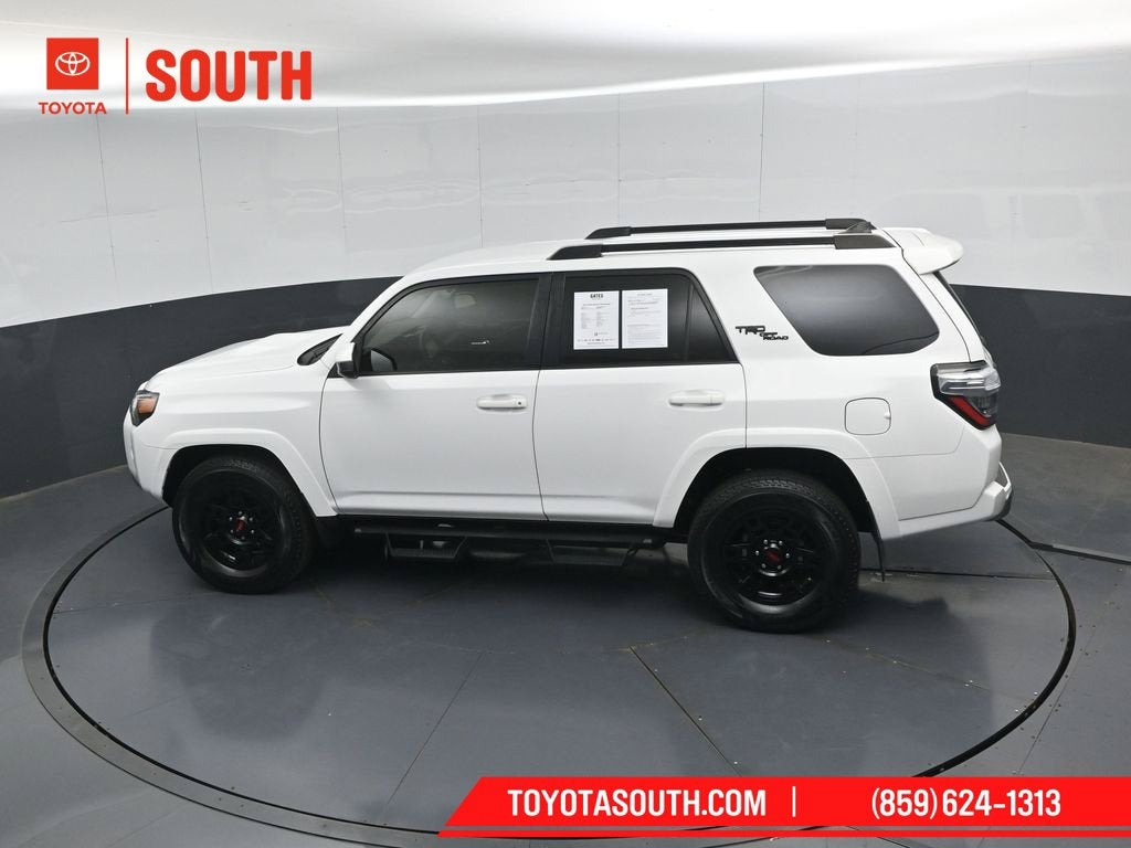 2022 Toyota 4Runner TRD Off-Road