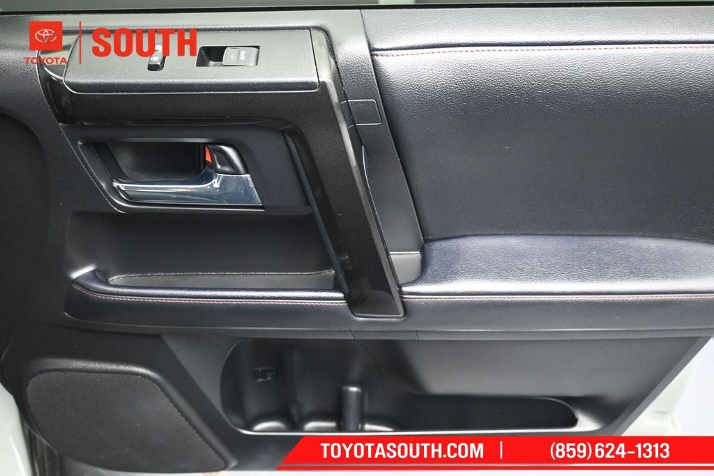 2023 Toyota 4Runner TRD Off-Road