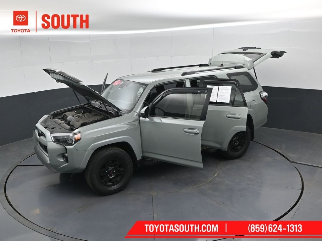 2023 Toyota 4Runner TRD Off-Road