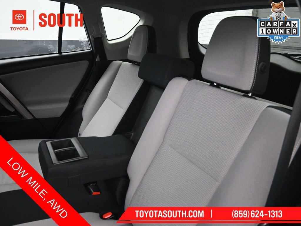 2018 Toyota RAV4 Hybrid XLE