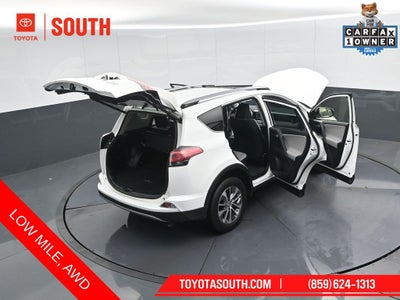 2018 Toyota RAV4 Hybrid XLE