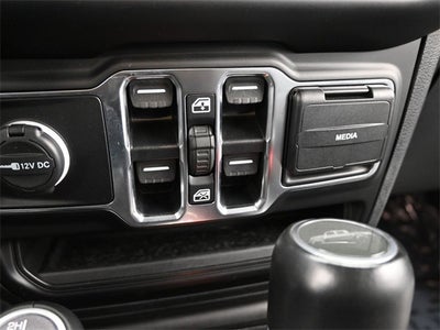 2021 Jeep Gladiator Overland