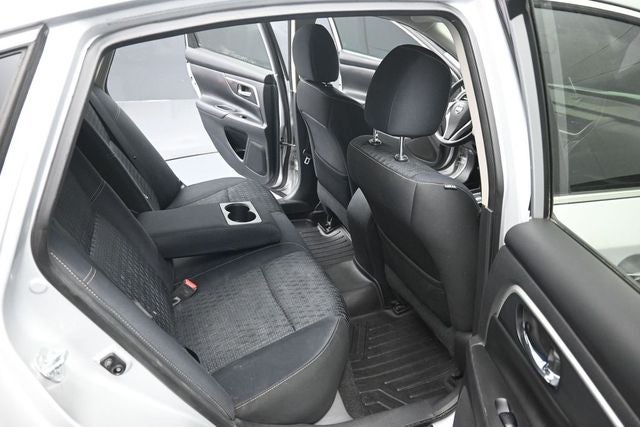 2016 Nissan Altima 2.5 SV