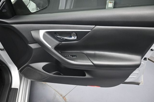 2016 Nissan Altima 2.5 SV