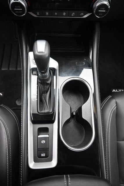 2025 Nissan Altima 2.5 SL