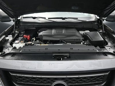 2024 Nissan Titan SV Convenience & Utility Package