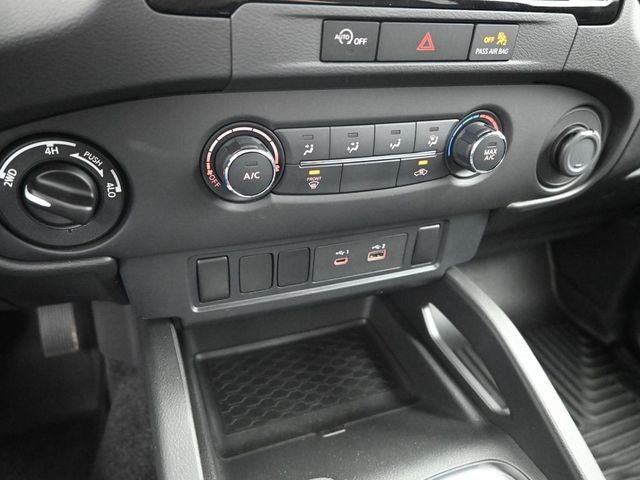 2024 Nissan Frontier S w/t Utility Package