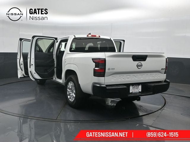2023 Nissan Frontier S