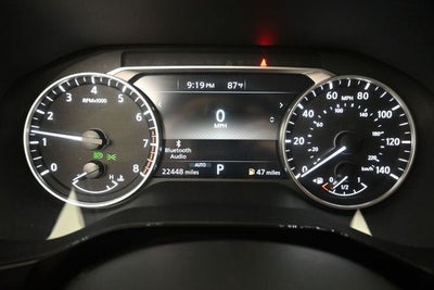2023 Nissan Pathfinder SV