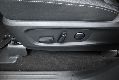 2023 Nissan Pathfinder SV