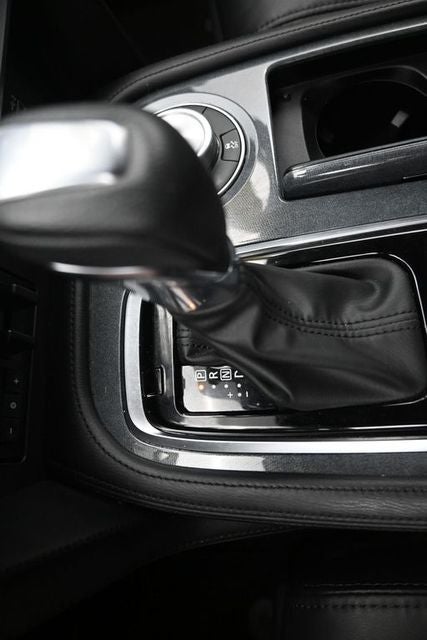 2024 Nissan Armada SV