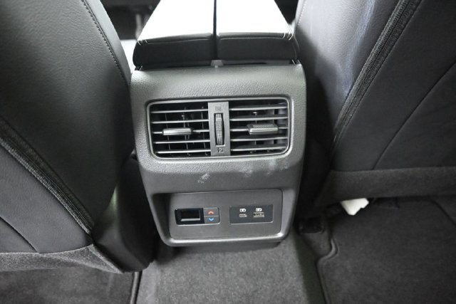2023 Nissan Rogue SL Premium Package