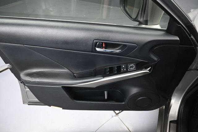 2016 Lexus IS 300