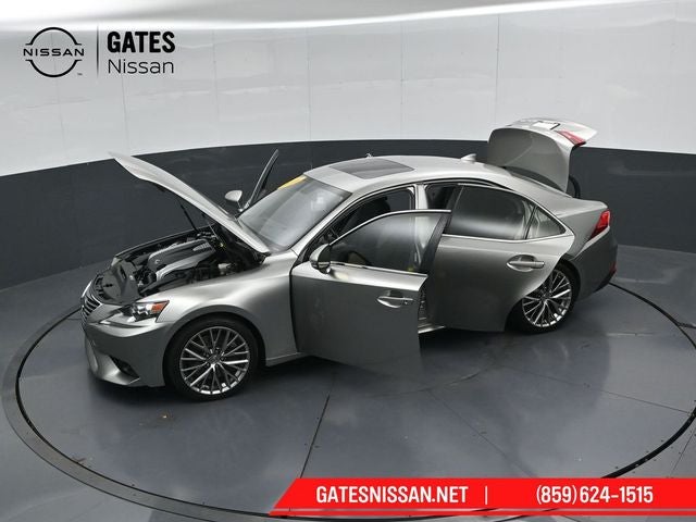 2016 Lexus IS 300
