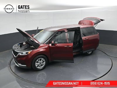 2023 Kia Carnival LX Seat Package