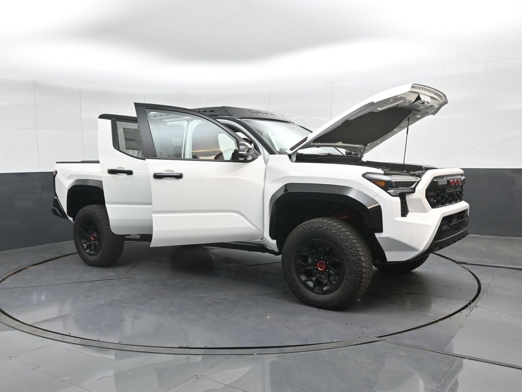 2025 Toyota Tacoma i-FORCE MAX Tacoma TRD Pro