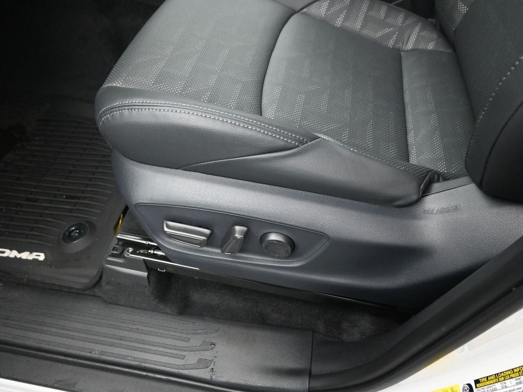 2026 Toyota Tacoma i-FORCE MAX Tacoma TRD Sport