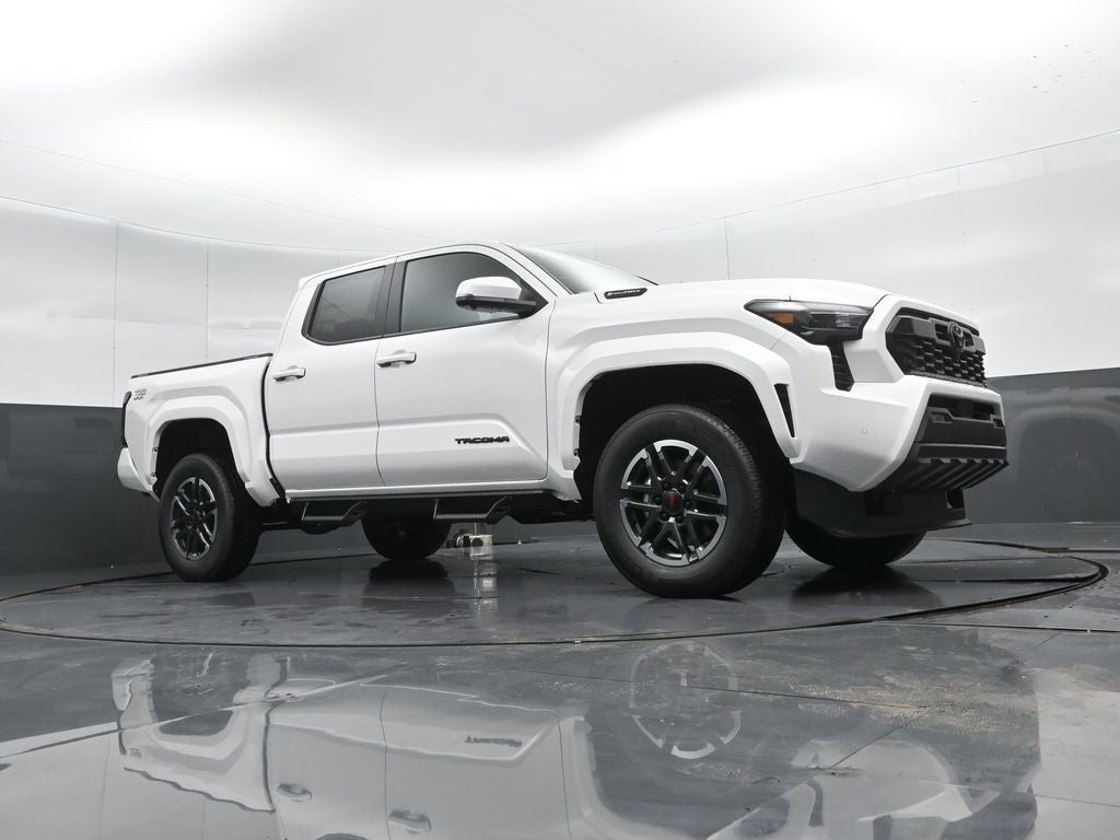 2026 Toyota Tacoma i-FORCE MAX Tacoma TRD Sport