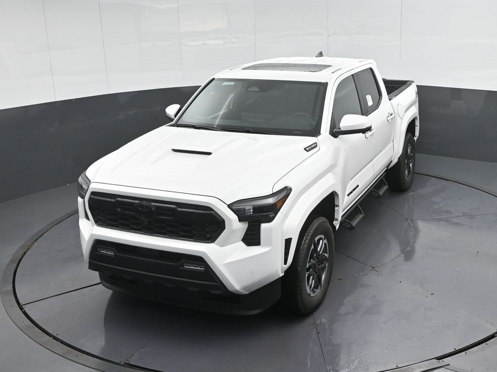 2026 Toyota Tacoma i-FORCE MAX Tacoma TRD Sport