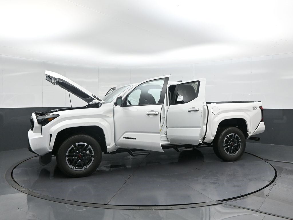 2026 Toyota Tacoma i-FORCE MAX Tacoma TRD Sport