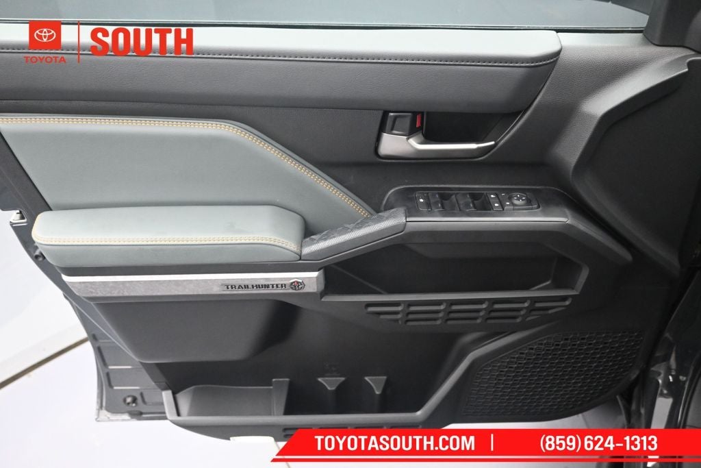 2026 Toyota Tacoma i-FORCE MAX Tacoma Trailhunter
