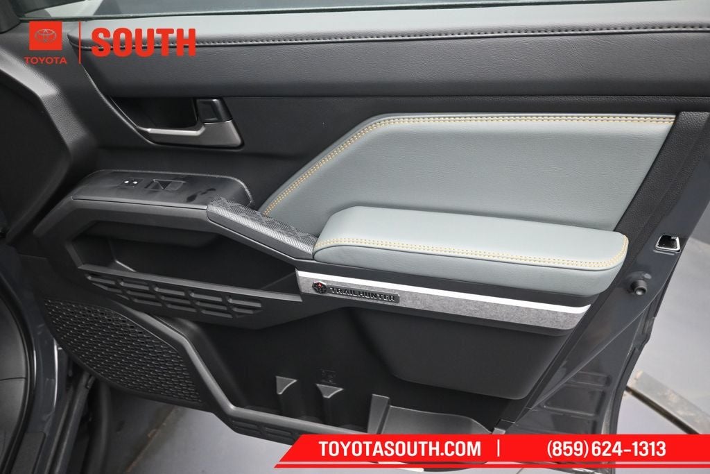 2026 Toyota Tacoma i-FORCE MAX Tacoma Trailhunter