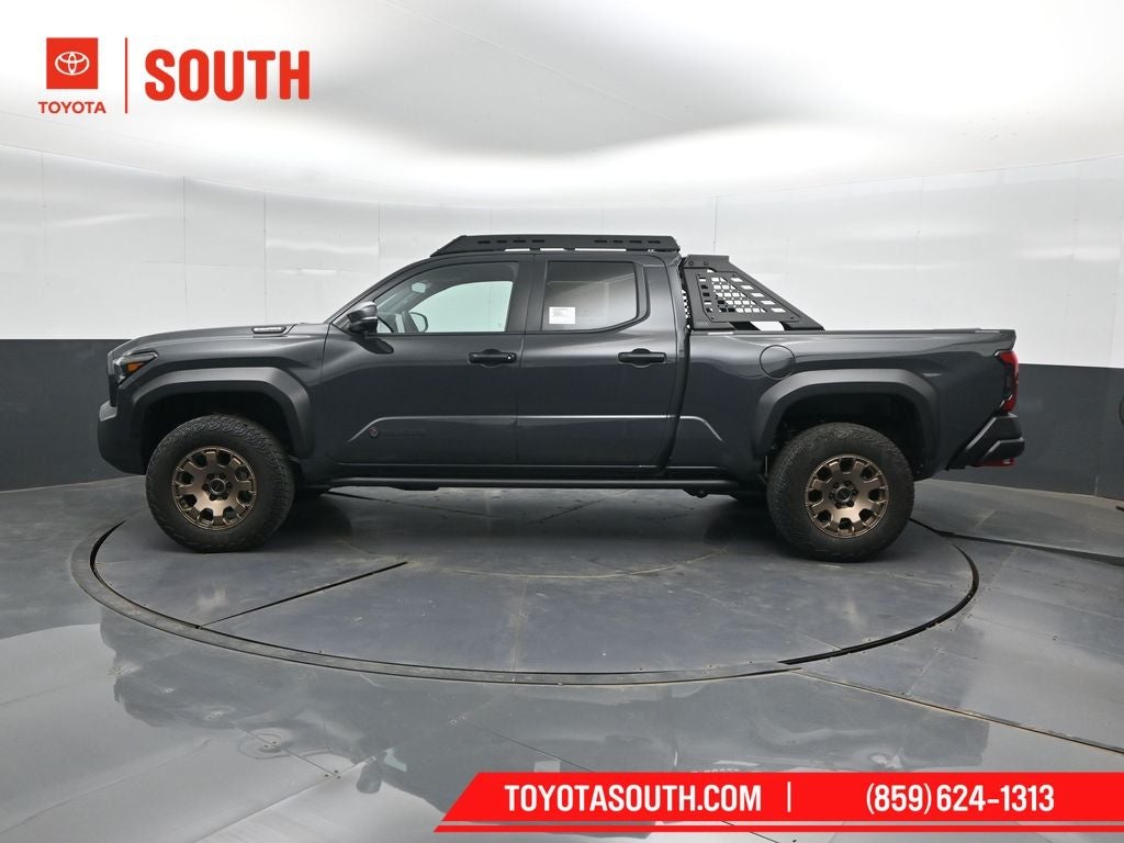 2026 Toyota Tacoma i-FORCE MAX Tacoma Trailhunter