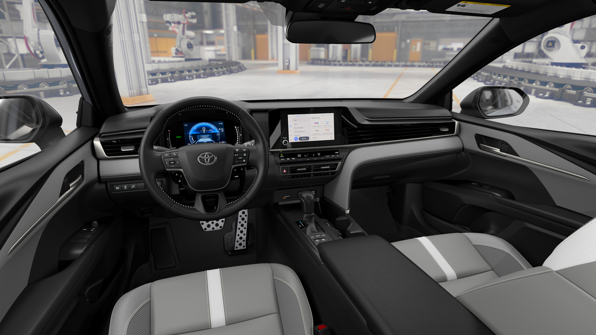 2026 Toyota Camry SE AWD