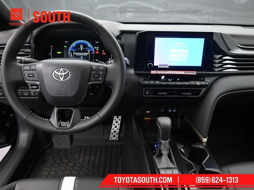2026 Toyota Camry SE AWD