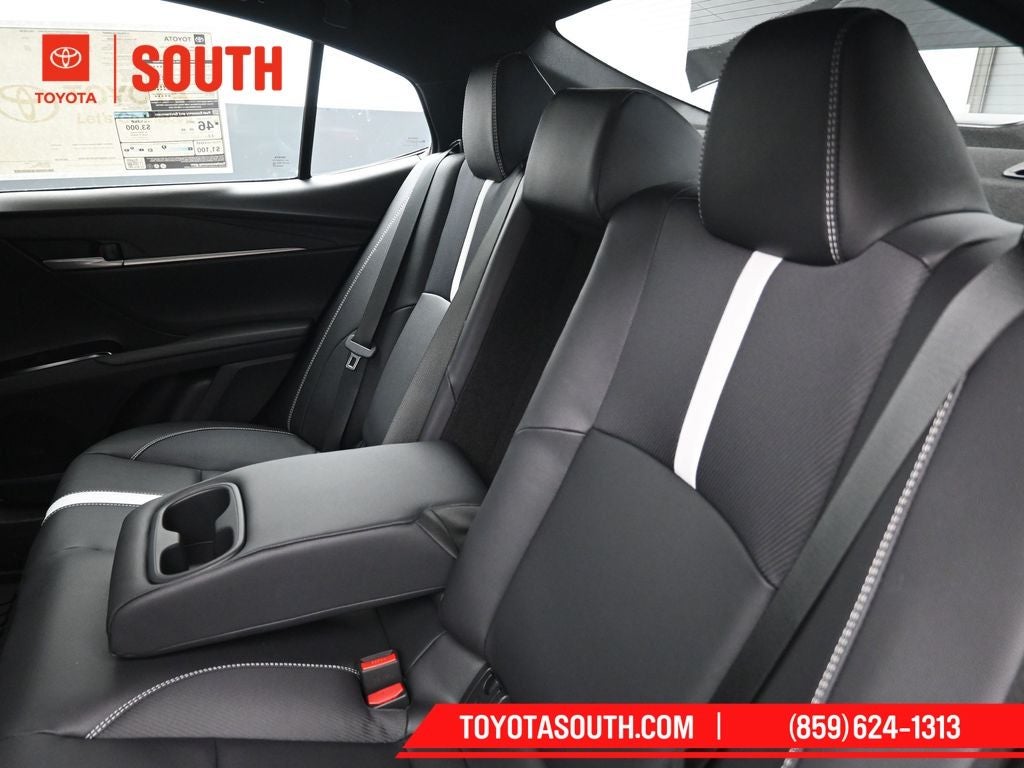 2026 Toyota Camry SE AWD
