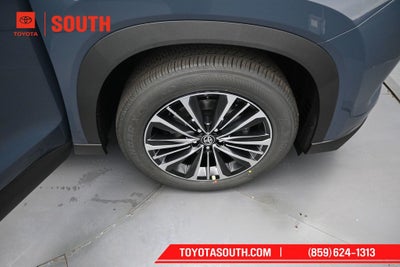 2026 Toyota Grand Highlander Hybrid MAX Platinum