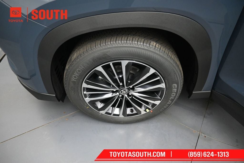 2026 Toyota Grand Highlander Hybrid MAX Platinum