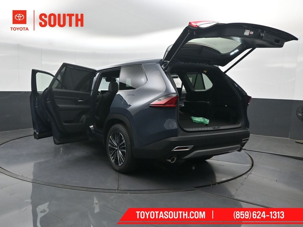 2026 Toyota Grand Highlander Hybrid MAX Platinum