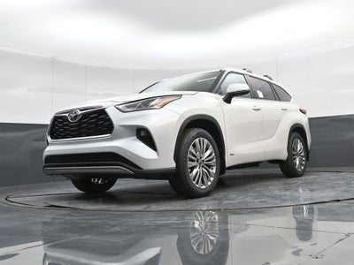 2026 Toyota Highlander Hybrid Platinum