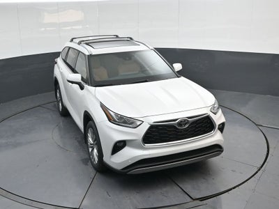 2026 Toyota Highlander Hybrid Platinum