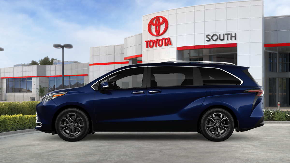 2026 Toyota Sienna Platinum