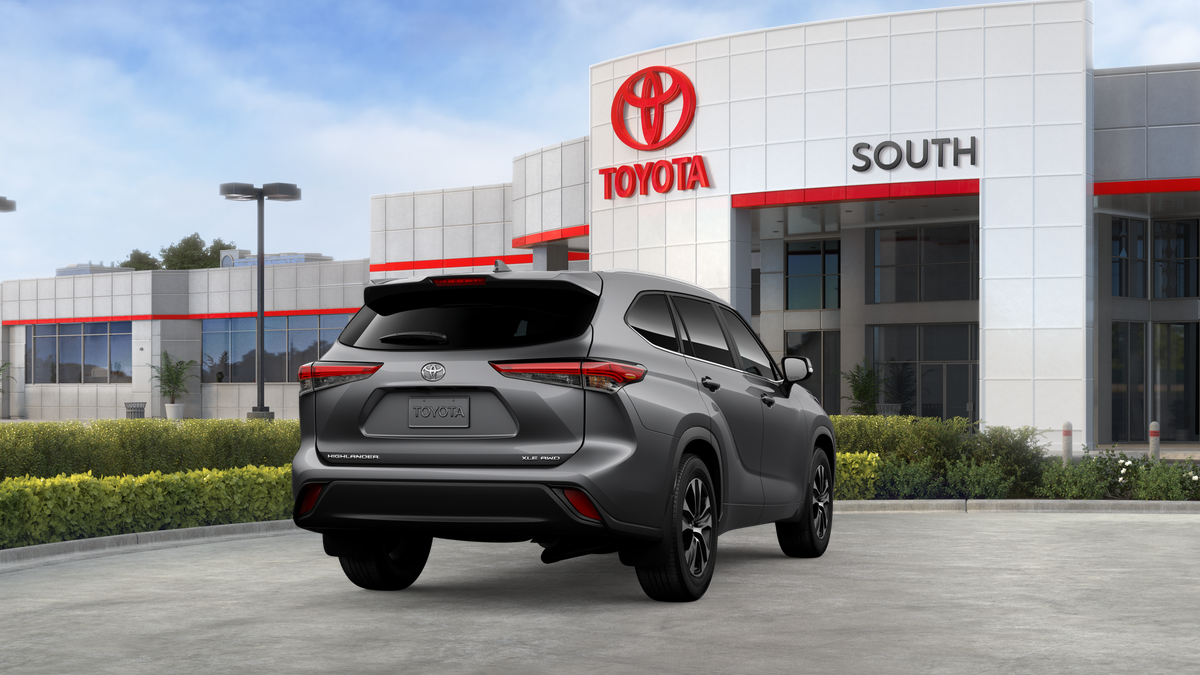 2026 Toyota Highlander XLE